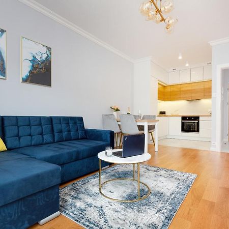 Apartament Dom Przy Okrzei By Renters Prestige Varsovia Exterior foto