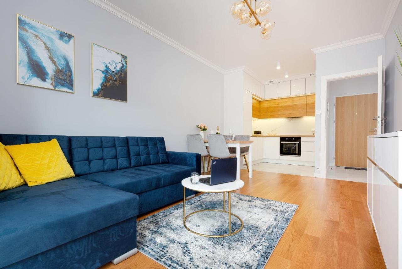 Apartament Dom Przy Okrzei By Renters Prestige Varsovia Exterior foto