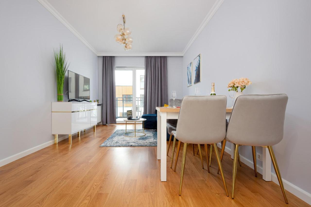 Apartament Dom Przy Okrzei By Renters Prestige Varsovia Exterior foto